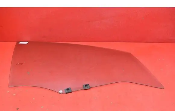 Renault Clio I Front door window glass four-door 