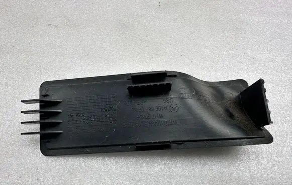 Mercedes-Benz GL X166 Front sill trim cover A1666870282