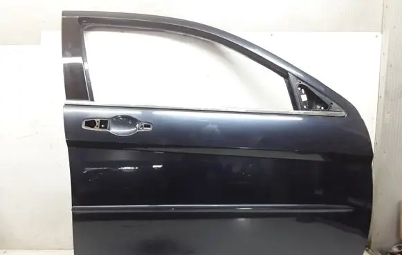 Chrysler Sebring (JS) Front door