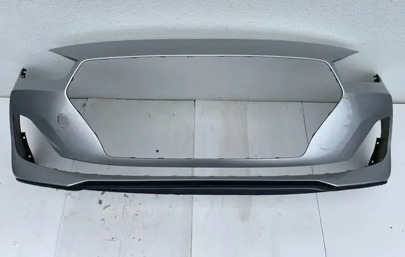 Hyundai i30 Front bumper 86511G4AA0