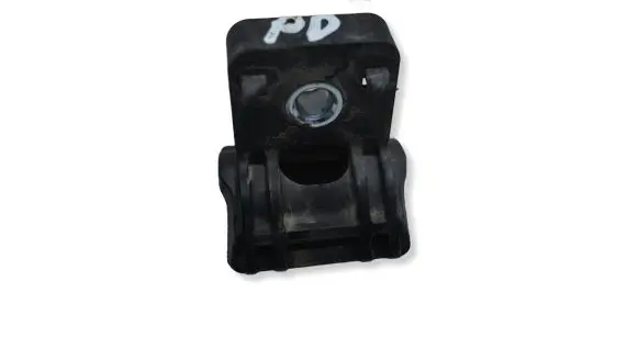 Opel Astra J Radiator mount bracket 13250318