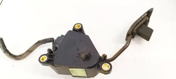 Nissan NV200 Accelerator throttle pedal