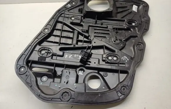 KIA Optima Front window lifting mechanism without motor 824712T010