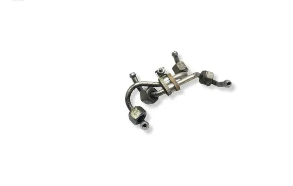 BMW 1 E81 E87 Fuel injector supply line/pipe 
