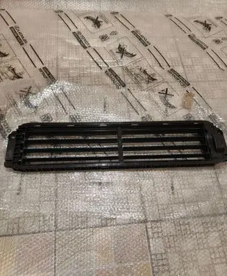 Skoda Octavia Mk4 Intercooler air channel guide 2Q0122323A