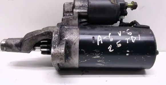Audi A6 S6 C5 4B Starter motor 0001109021
