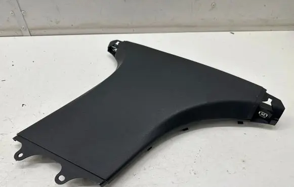 (B) pillar trim (bottom)
