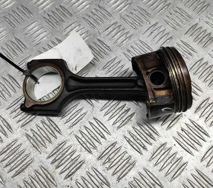 Citroen DS5 Piston 1613665180 1648526580