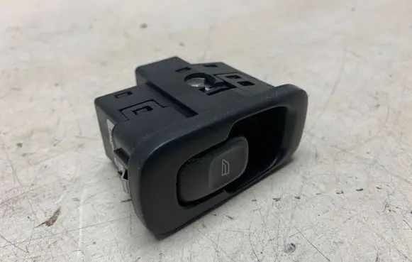 Volvo S60 Electric window control switch 9476695
