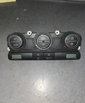 Volkswagen Golf V Climate control unit 1K0907044CT 5HB01010600