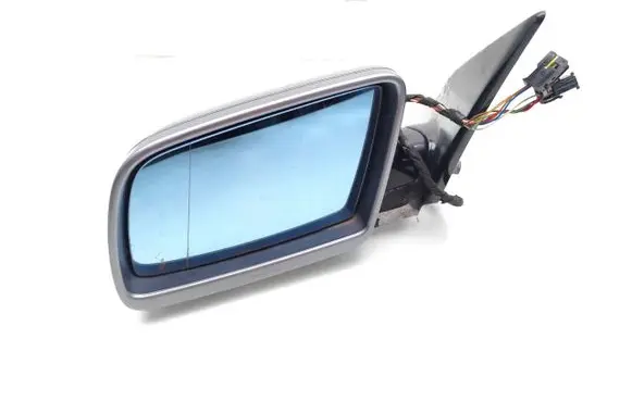 Front door electric wing mirror
