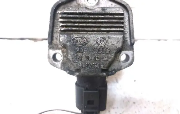 Audi A6 S6 C5 4B Oil level sensor 1J0907660B