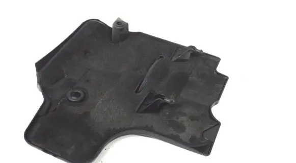 Mercedes-Benz C W204 Other engine bay part A6510101867