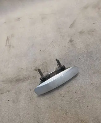 Audi A3 S3 8L Rear door exterior handle 8E0839207
