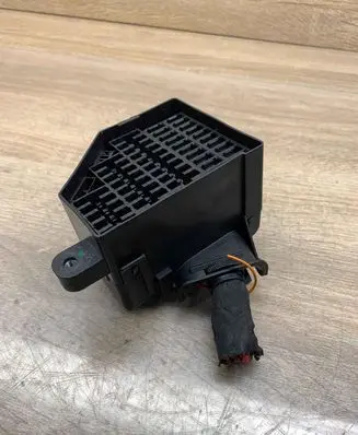 Audi A3 S3 8P Fuse module 3C1941824