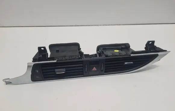 Audi A6 C7 Dash center air vent grill 9025900 9025901K0098