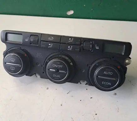 Volkswagen PASSAT B6 Climate control unit 74677532 010506