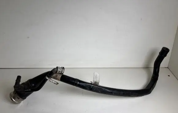 BMW M5 F90 Fuel tank filler neck pipe 8092327