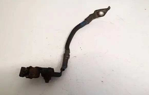 Toyota Auris 150 Positive cable (battery) 