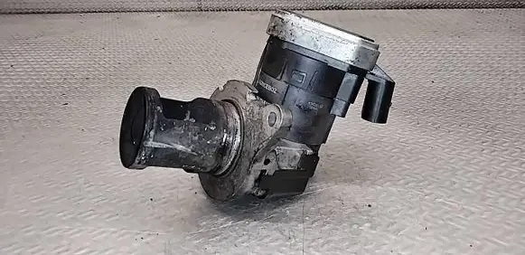 Mercedes-Benz E W211 EGR valve 00005320C5 AC5081680928