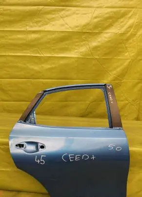 KIA Xceed Front door 000259