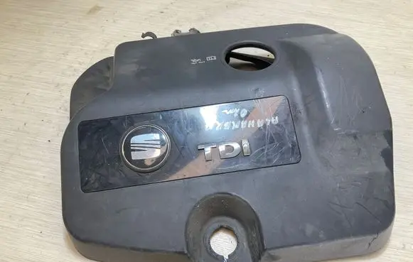 Seat Alhambra (Mk1) Engine cover (trim)