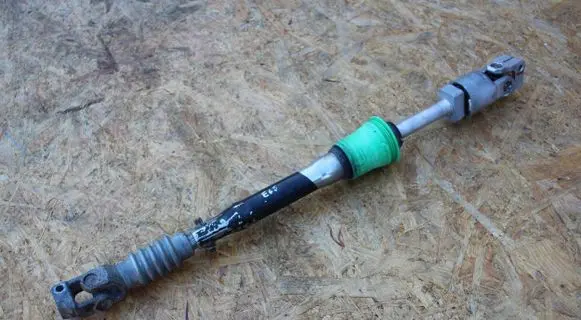 BMW 7 E65 E66 Steering column universal joint