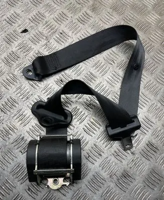 Peugeot 207 Rear seatbelt