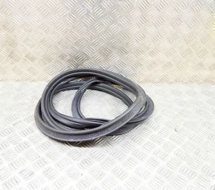 Audi Q2 - Trunk rubber seal (body) 81A827705