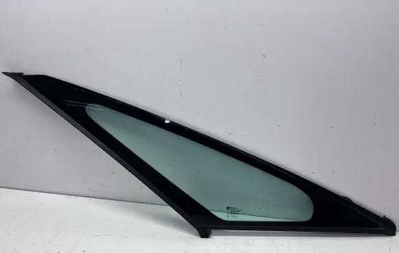 Opel Zafira C Front triangle window/glass 