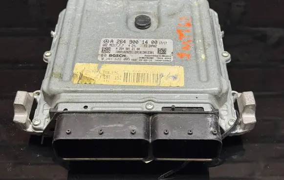 Mercedes-Benz C W205 Engine control unit/module A2649001400 A2649012100 0261S22043