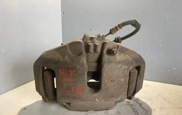 BMW 5 GT F07 Front brake caliper 6036