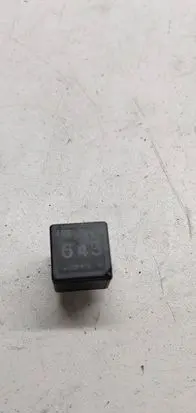 Audi A4 S4 B8 8K Other relay 8k0951253