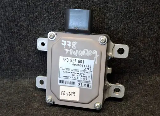 Volkswagen Touareg II Other control units/modules 7P0927601