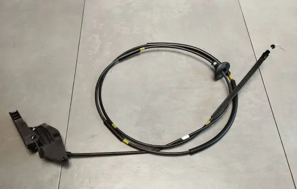 Volkswagen Amarok II Engine bonnet/hood lock release cable N1WB16B626AB