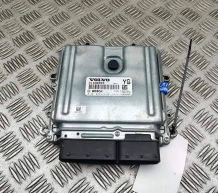 Volvo V40 Engine control unit/module 31336983