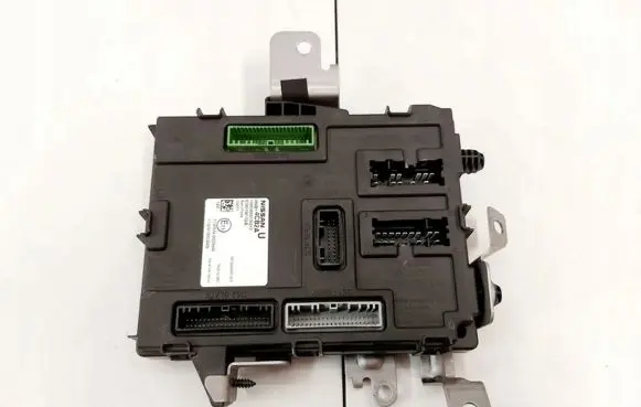 Nissan Qashqai Central body control module 284B14CB2A