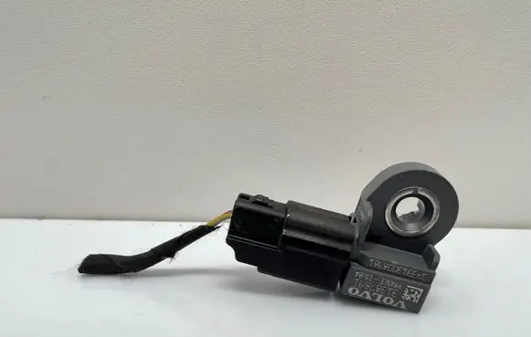 Volvo V40 Airbag deployment crash/impact sensor 31387891 143313008981 FRANEDDBA