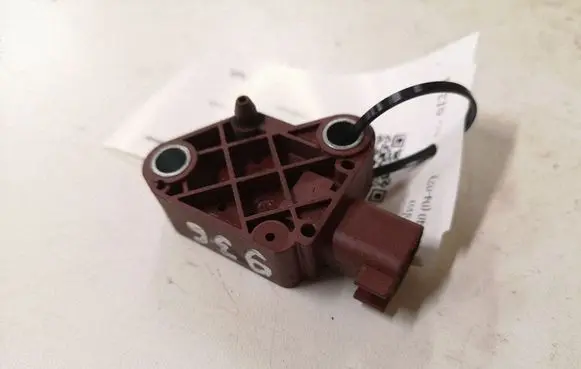 Volvo S40 Airbag deployment crash/impact sensor 9206975 8840A5