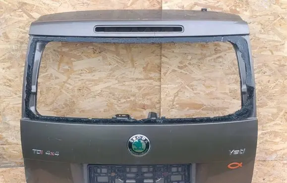 Skoda Yeti (5L) Tailgate/trunk/boot lid