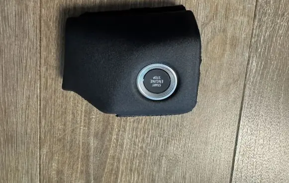 Engine start stop button switch