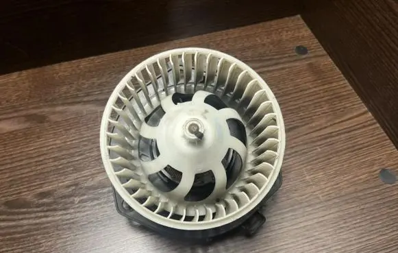 Iveco Daily 4th gen Heater fan/blower 197630200