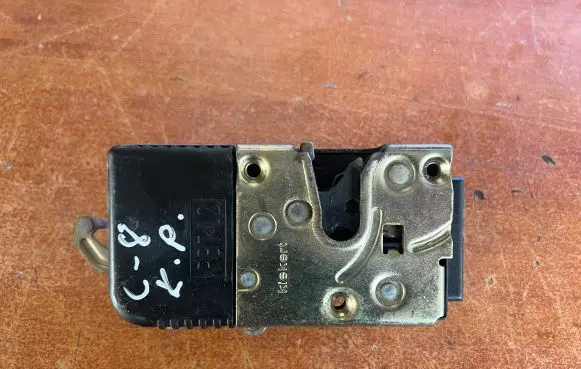 Citroen C8 Front door lock