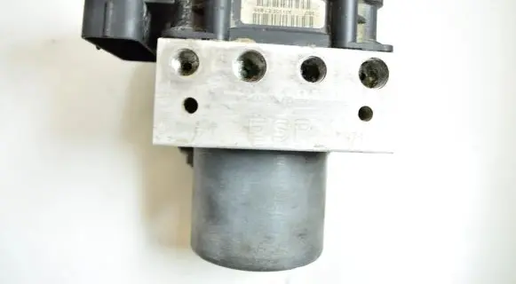 Audi A6 S6 C6 4F ABS Pump 4F0910517AD 4F0614517AA