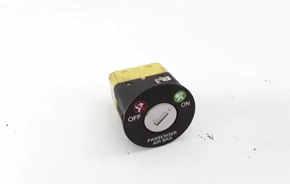 KIA Sorento Passenger airbag on/off switch NOCODE