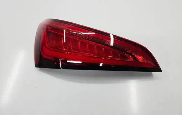 Audi Q5 SQ5 Rear/tail lights 8R0945093C