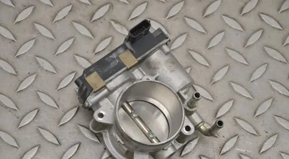 Infiniti Q50 Throttle valve 6322A2