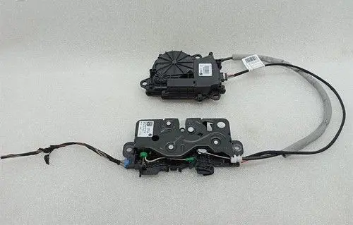 BMW M3 G80 Tailgate boot lock/latch motor 744101412
