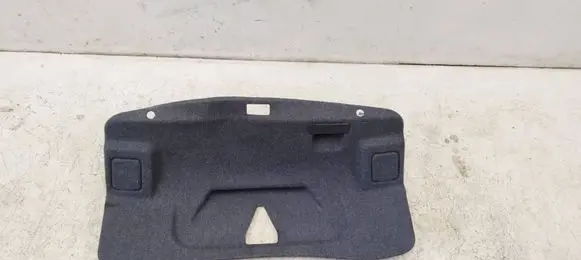 Tailgate trim