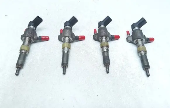 Volvo V40 Fuel injectors set 9802448680 50274V05